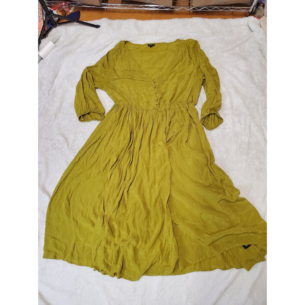 Torrid Chartreuse Green Satin Button Midi Dress 2x 18 20 Boho Bohemian Modest